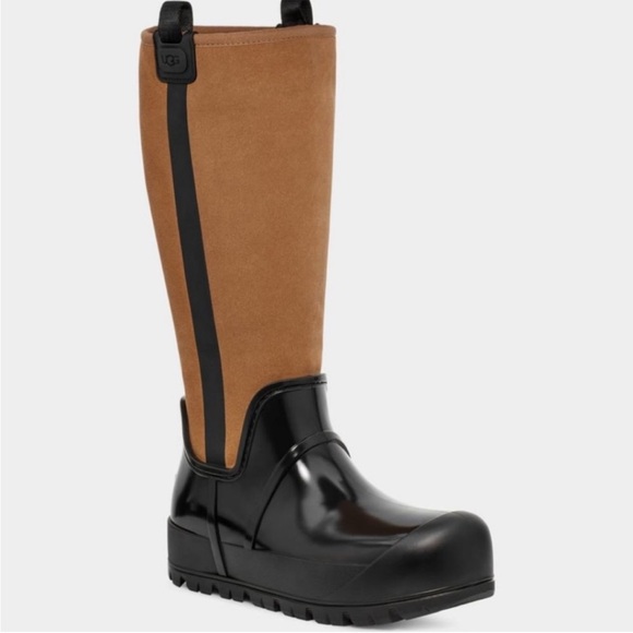 Tall waterproof UGG - Picture 2 of 5